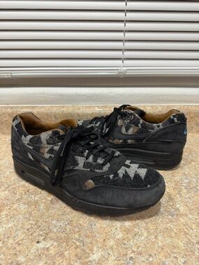 Nike Air Max 1 Pendleton QS Men's Size 11 Sneakers Black Ale Brown Aztec